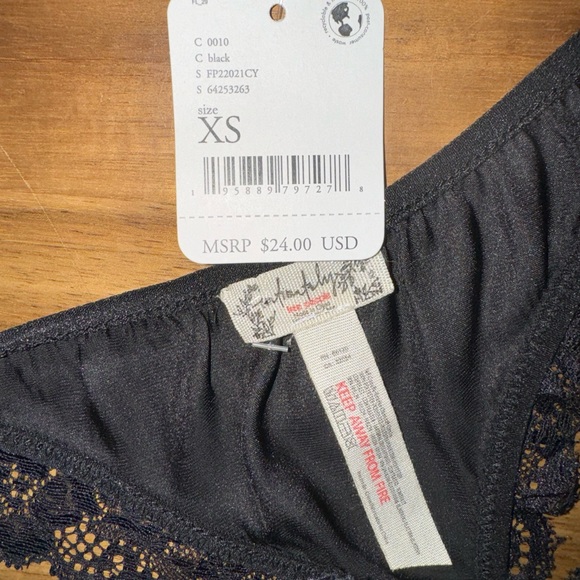 NWT Free people high cut lace thong - Picture 5 of 5